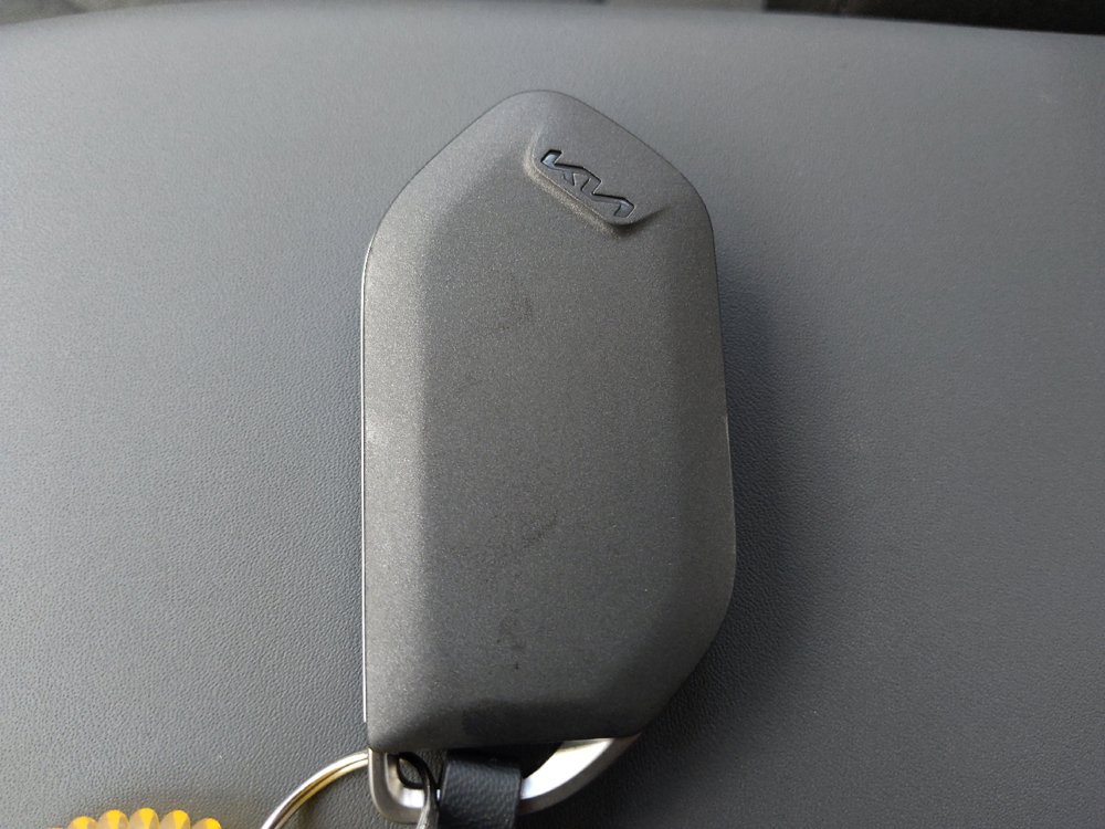 Used 2025 Kia K4 FWD image 32
