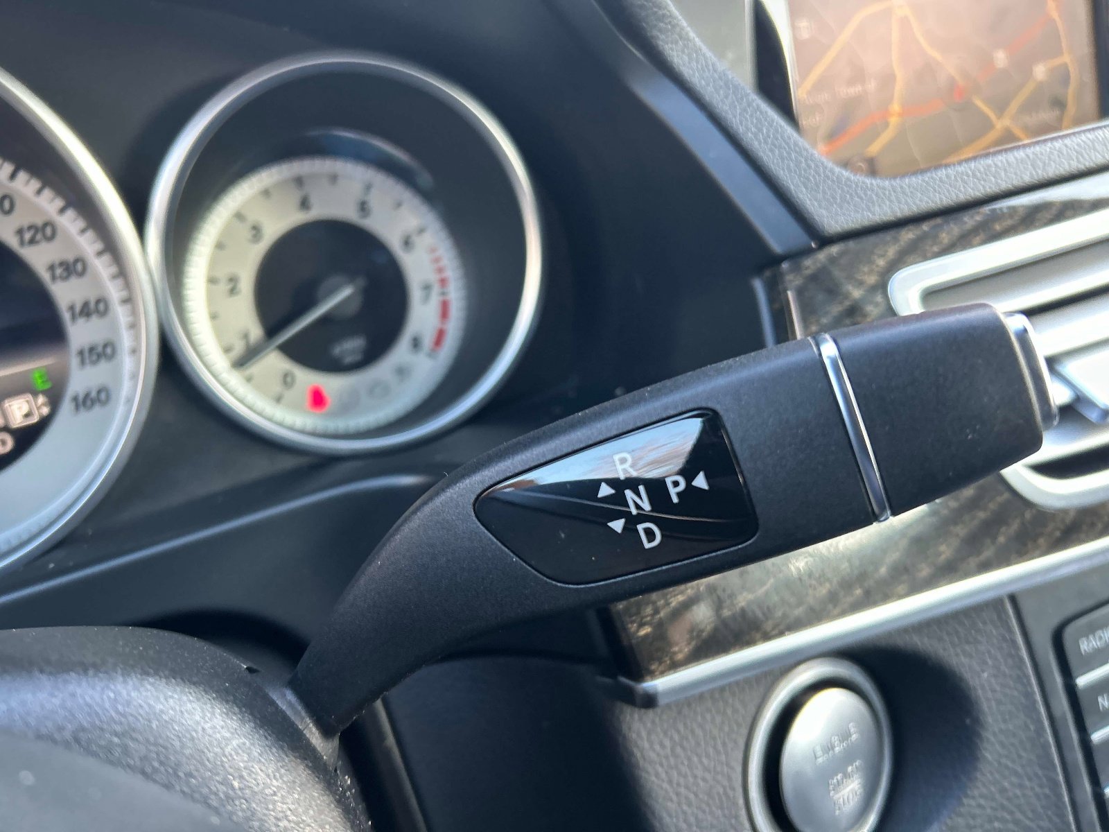 Used 2016 Mercedes-Benz E 350 Sedan image 29