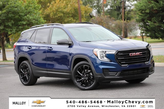 Used 2023 GMC Terrain SLE w/ Driver Convenience Package