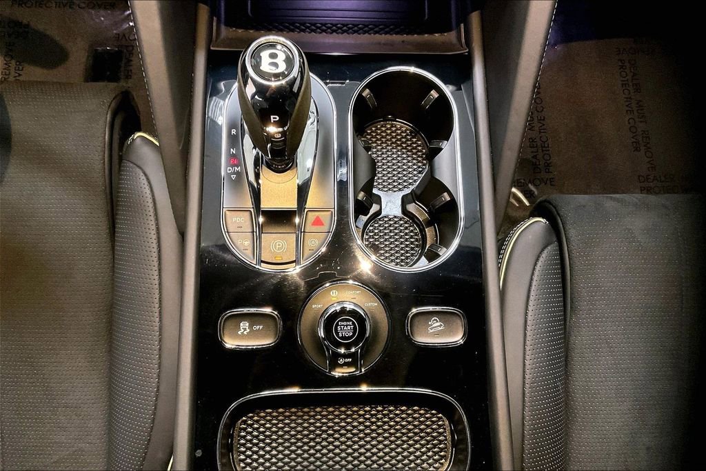 Used 2023 Bentley Bentayga image 12