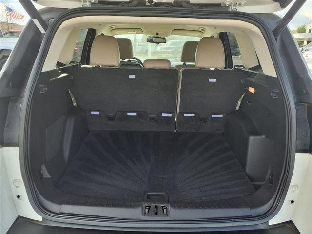 Used 2017 Ford Escape Titanium image 25