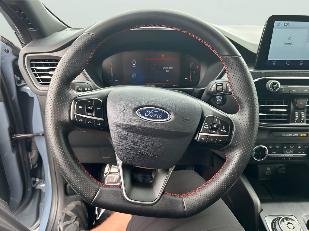 Certified 2025 Ford Escape ST-Line FWD image 18