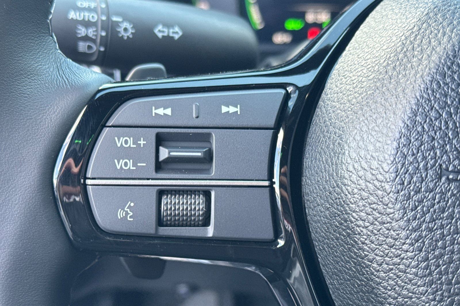Used 2025 Honda Civic Sport image 25