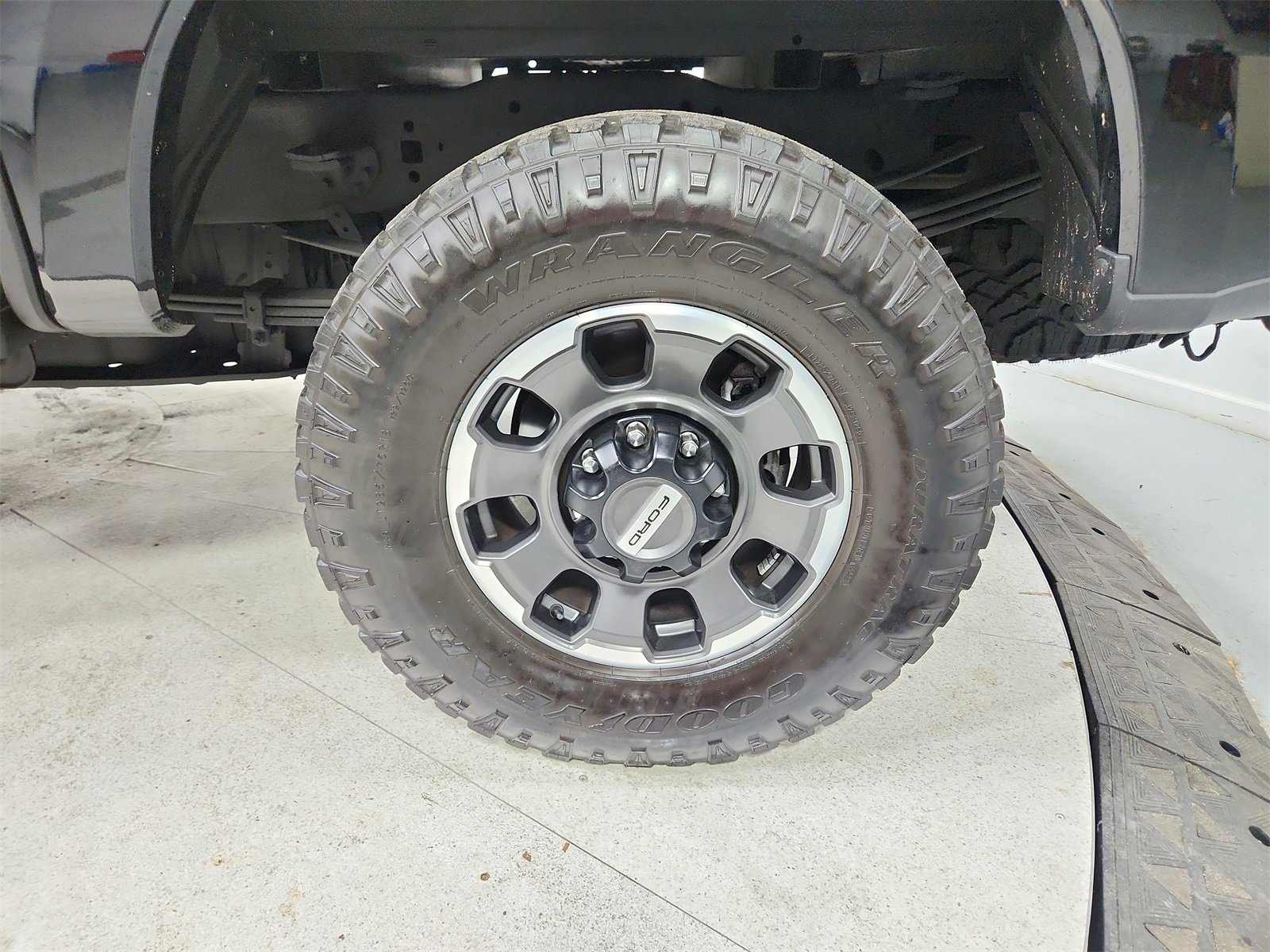 Used 2023 Ford F250 Lariat image 46