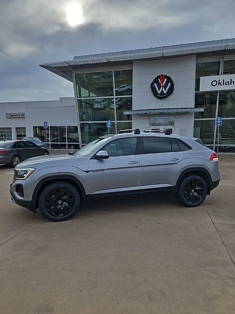 New 2026 Volkswagen Atlas Cross Sport SE image 8