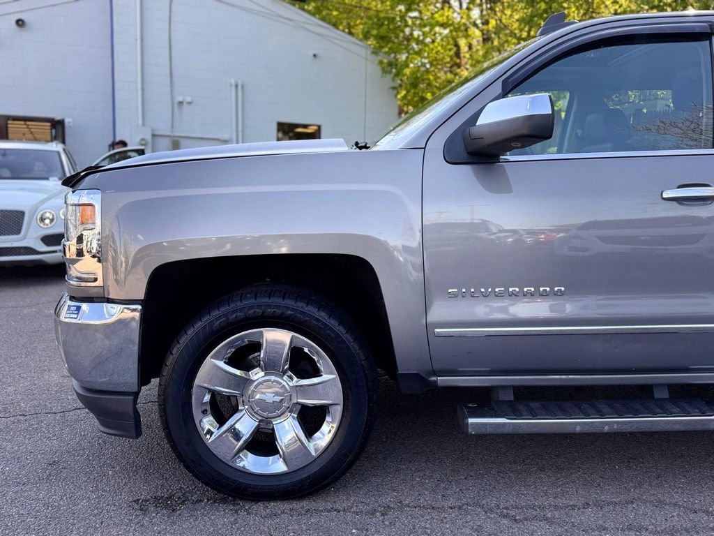 Used 2017 Chevrolet Silverado 1500 LTZ w/ Sport Package AWD/4WD image 10