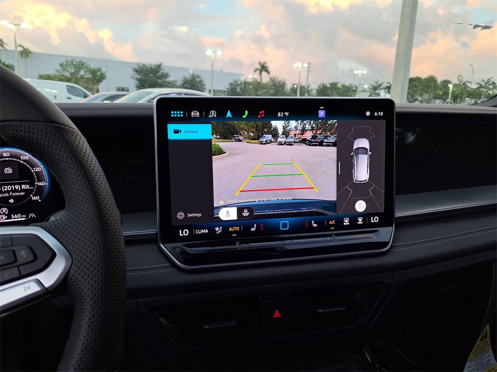 New 2026 Volkswagen Tiguan SE R-Line image 11