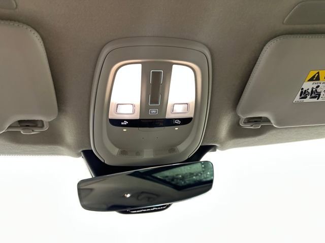 Used 2024 Volvo XC90 T8 Ultimate w/ Lounge Package image 24