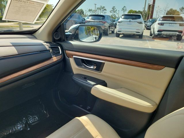 Used 2020 Honda CR-V Touring image 16