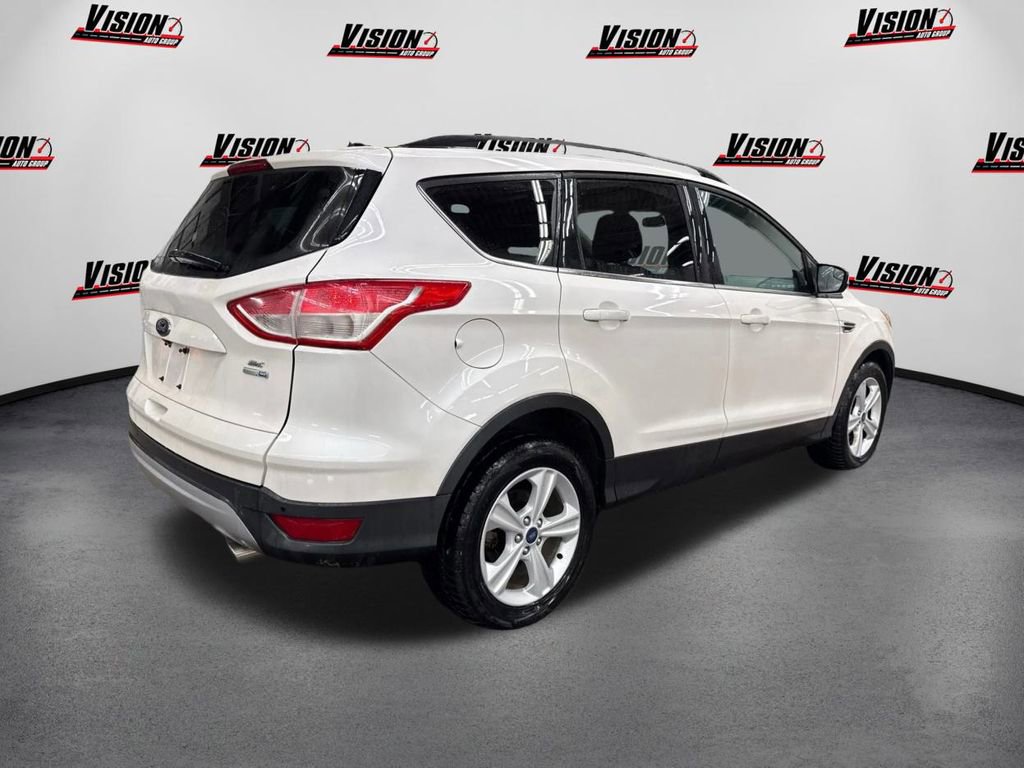 Used 2014 Ford Escape SE w/ Equipment Group 201A image 5