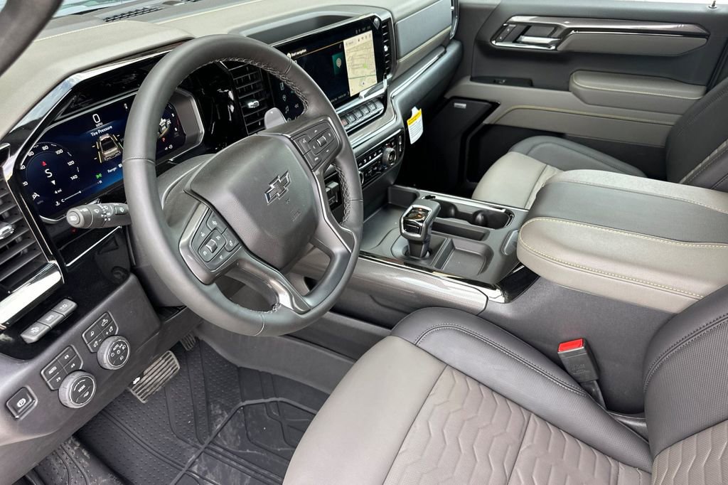 New 2026 Chevrolet Silverado 1500 ZR2 w/ Dark Appearance Package AWD/4WD image 11