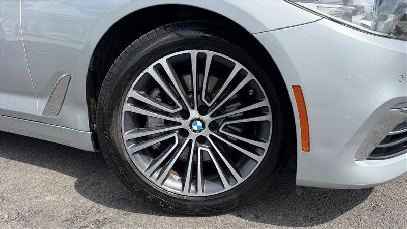 Used 2018 BMW 540i xDrive w/ Premium Package AWD/4WD image 15