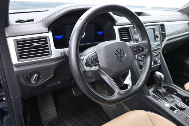 Used 2022 Volkswagen Atlas Cross Sport SE AWD/4WD image 24