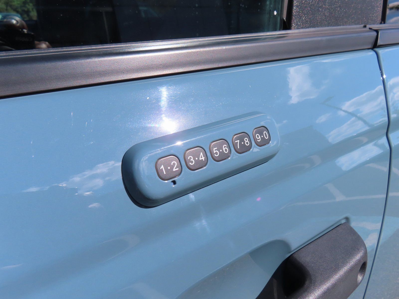 Certified 2022 Ford Bronco Wildtrak image 12