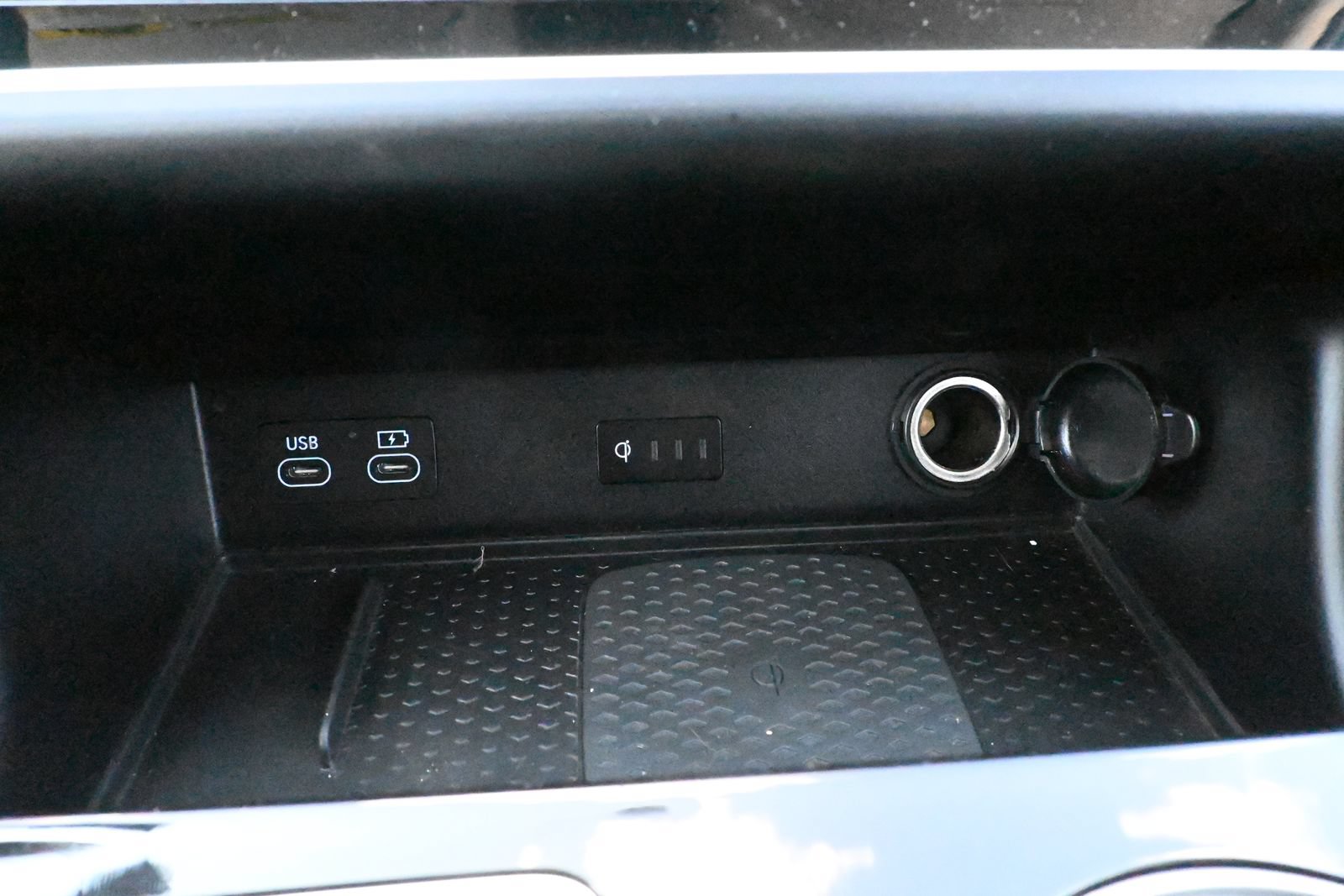 Used 2025 Genesis GV80 2.5T Standard AWD/4WD image 17