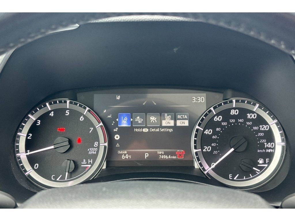 Used 2024 Toyota Highlander XLE image 27