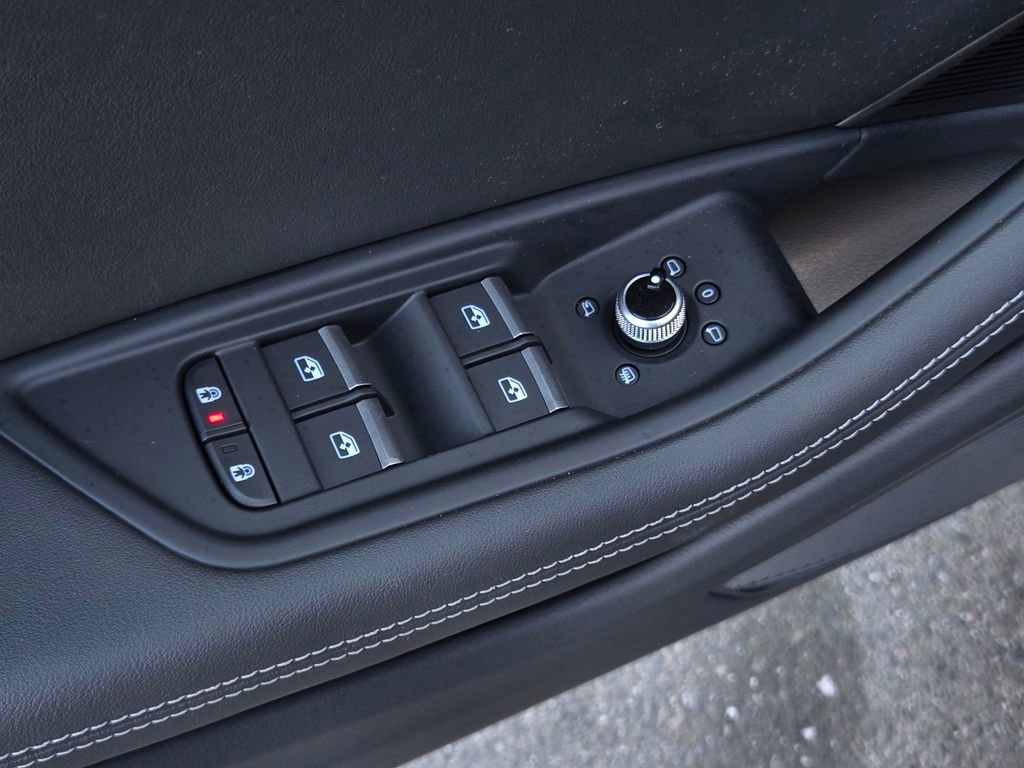 Used 2023 Audi A4 2.0T allroad Premium Plus image 11