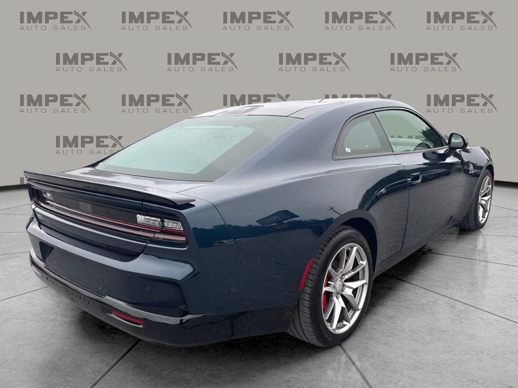 Used 2025 Dodge Charger Daytona Scat Pack w/ Track Pack AWD/4WD image 3