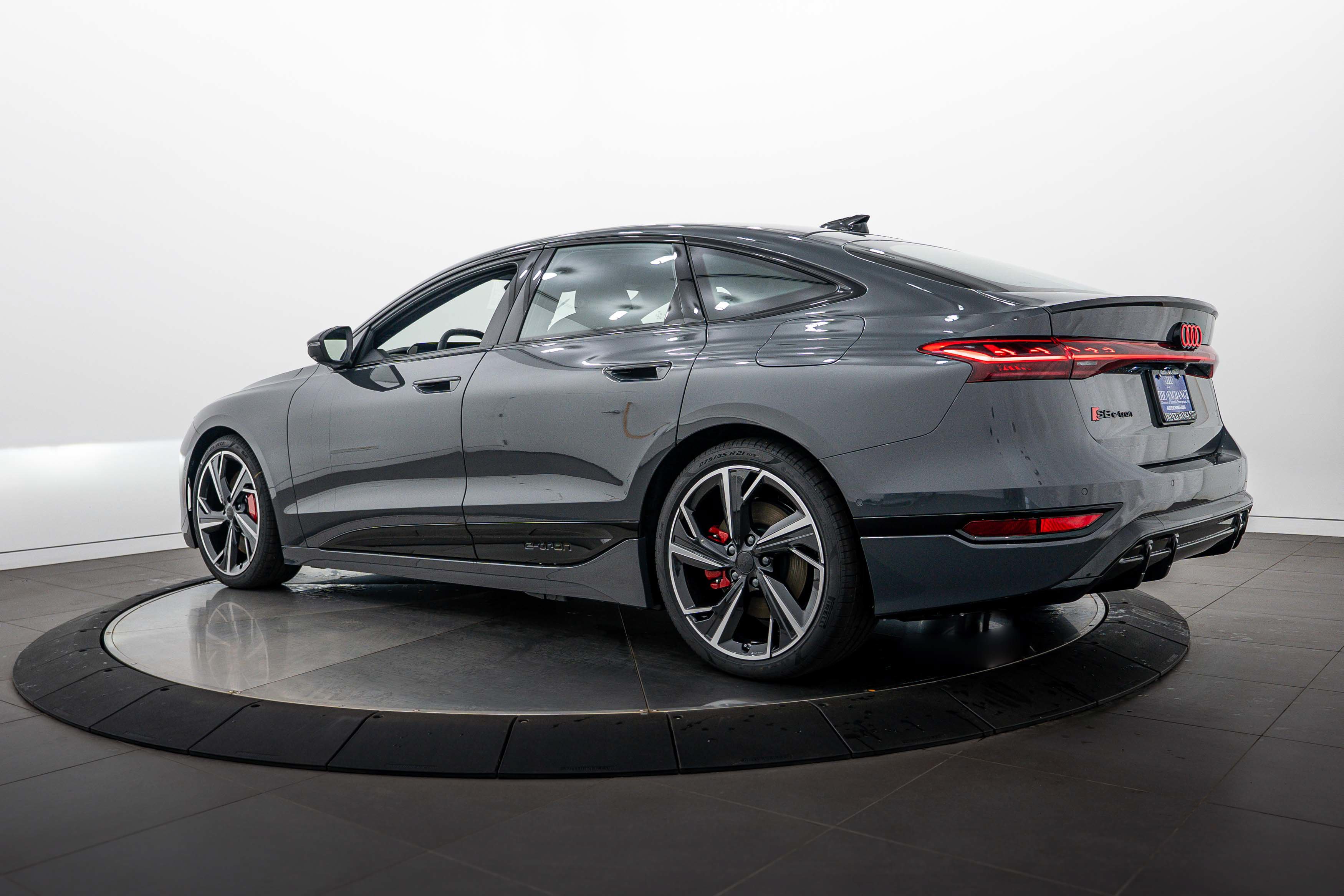 New 2027 Audi S6 e-tron Prestige AWD/4WD image 5