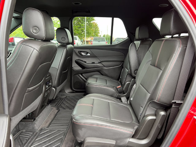 Used 2023 Chevrolet Traverse RS AWD/4WD image 5