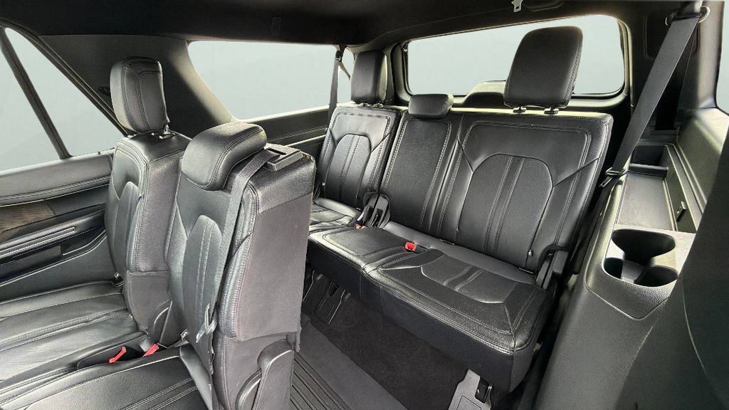 Used 2021 Ford Expedition Max Limited AWD/4WD image 28