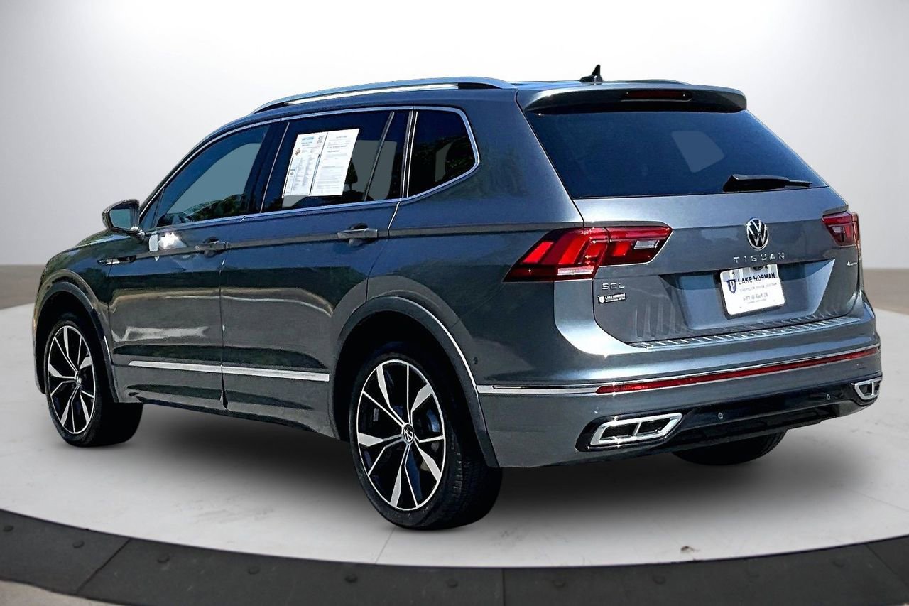 Used 2022 Volkswagen Tiguan SEL R-Line AWD/4WD image 7