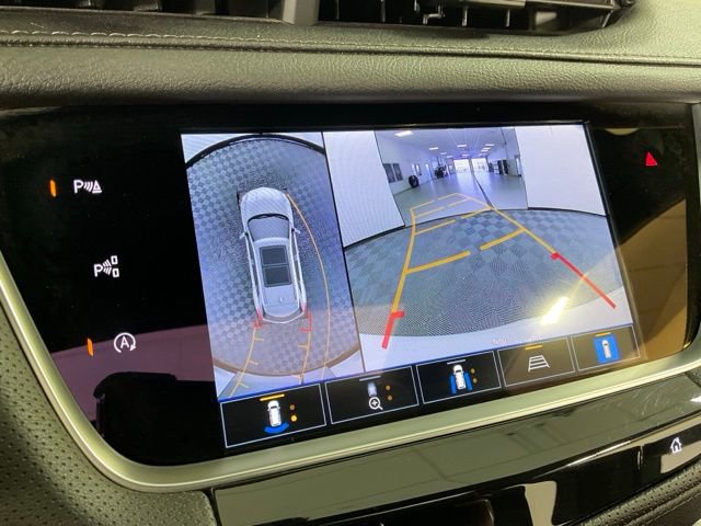 Used 2025 Cadillac XT5 Premium Luxury w/ Technology Package AWD/4WD image 10