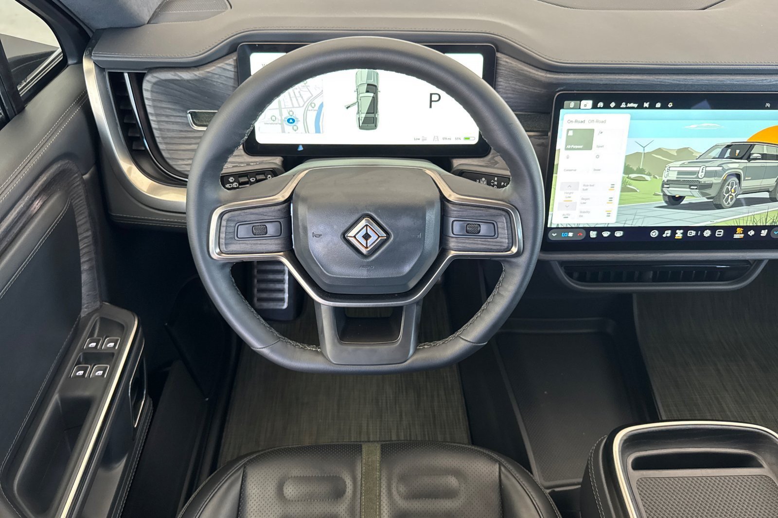 Used 2024 Rivian R1S Adventure AWD/4WD image 13
