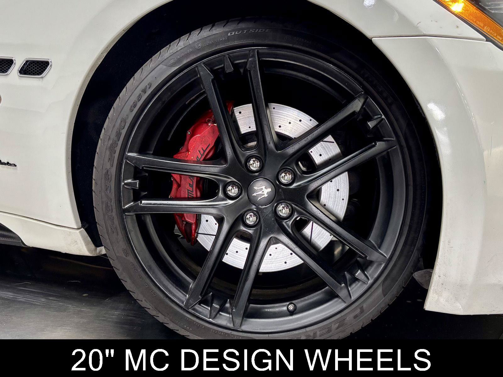 Used 2015 Maserati GranTurismo Sport RWD image 10