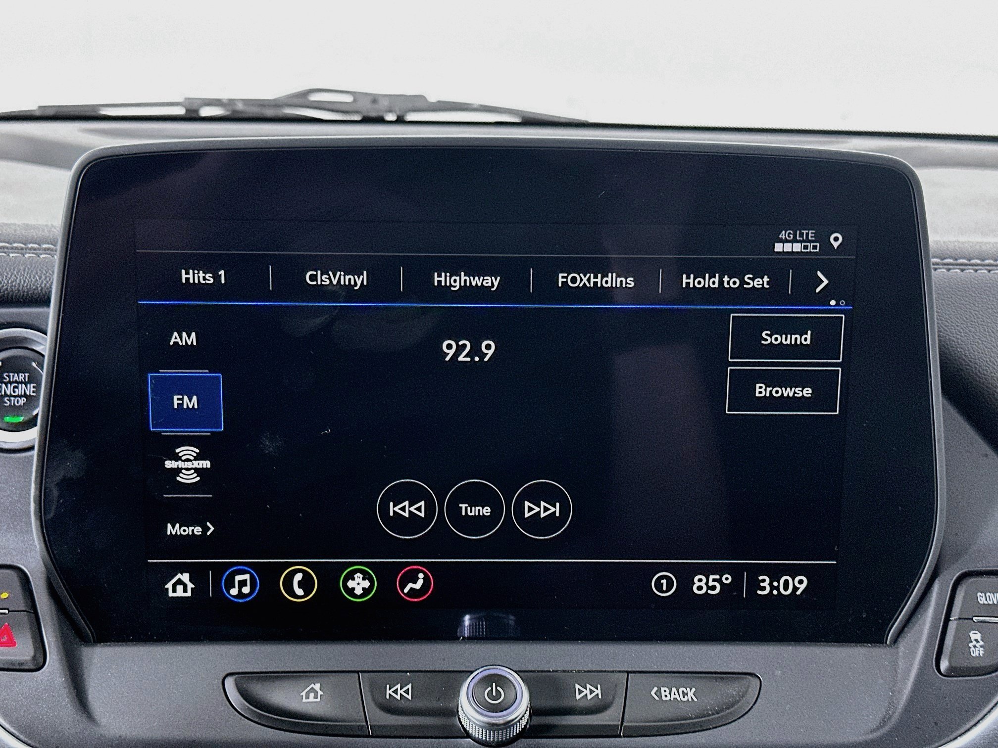 Used 2024 Chevrolet Blazer LT w/ Convenience Package FWD image 21