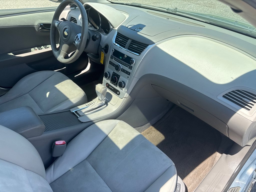 Used 2009 Chevrolet Malibu LT w/ Premium Audio Package FWD image 27