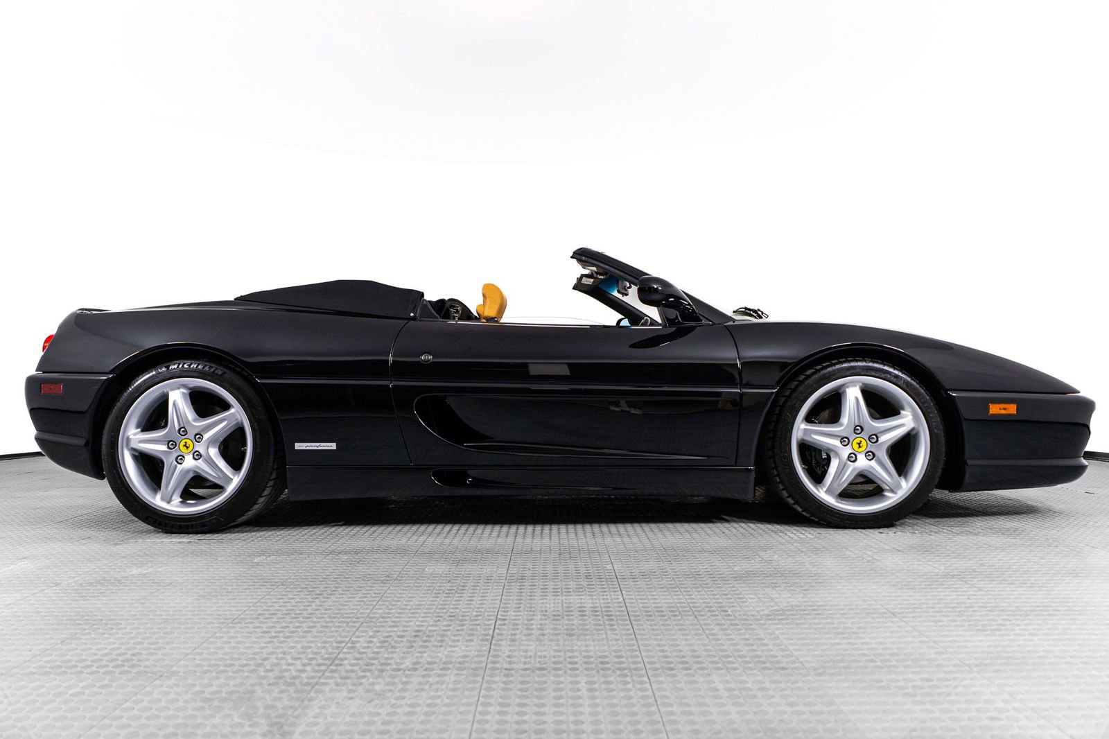 Used 1997 Ferrari F355 Spider image 8