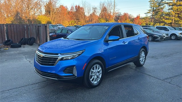 Used 2024 Chevrolet Equinox LT image 2
