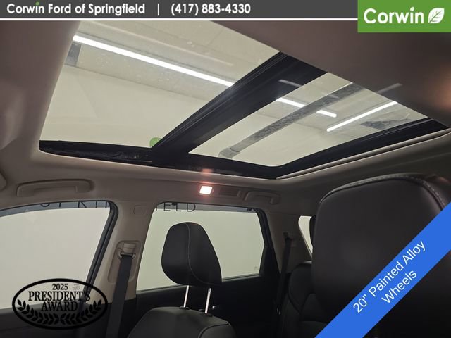 Used 2024 Nissan Pathfinder SL w/ SL Premium Package AWD/4WD image 24