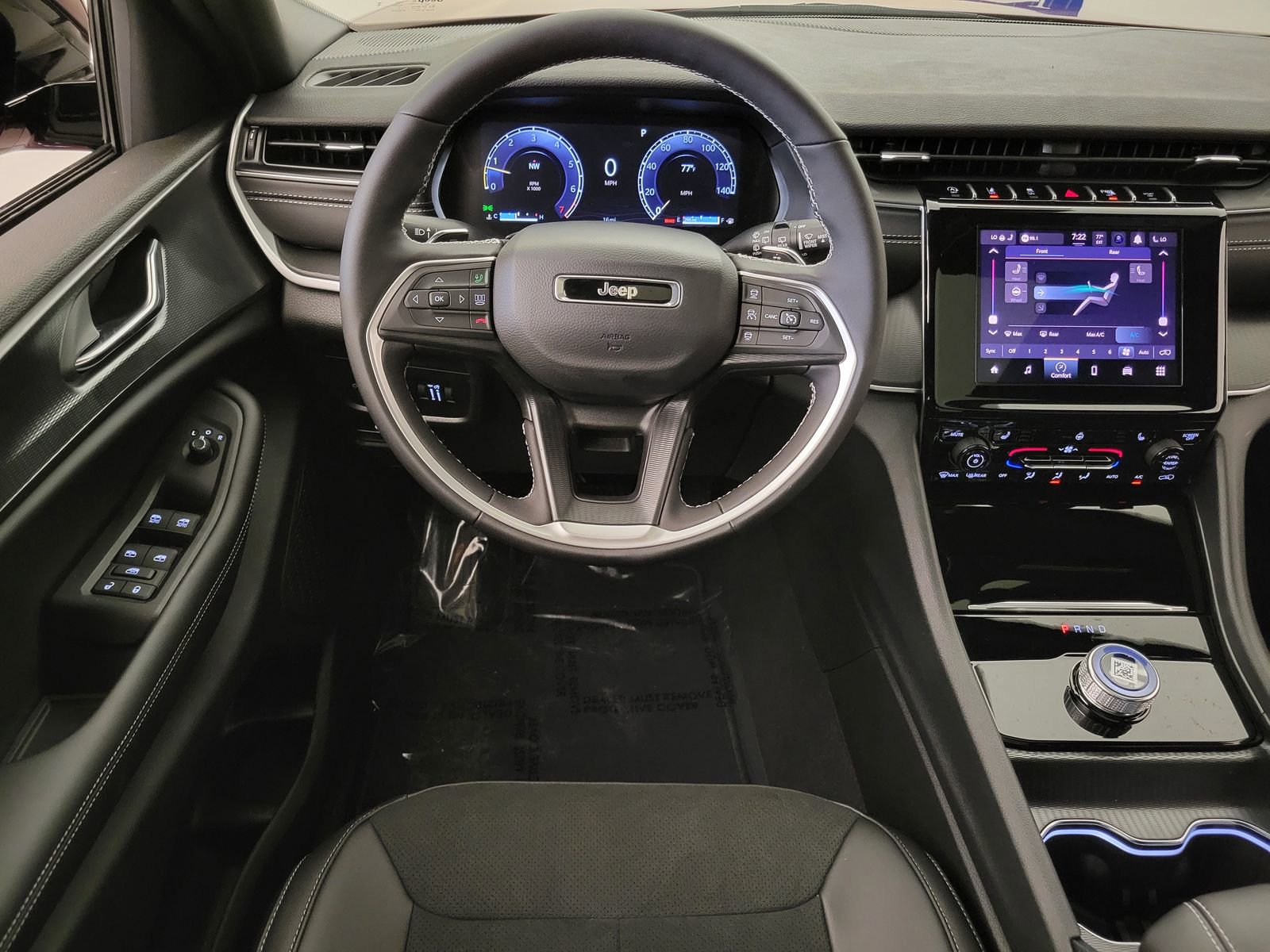 New 2025 Jeep Grand Cherokee L Altitude w/ Trailer Tow Package image 18