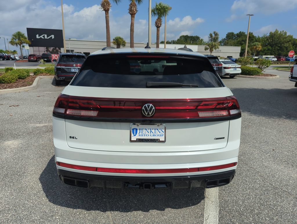 New 2026 Volkswagen Atlas Cross Sport SEL R-Line AWD/4WD image 7