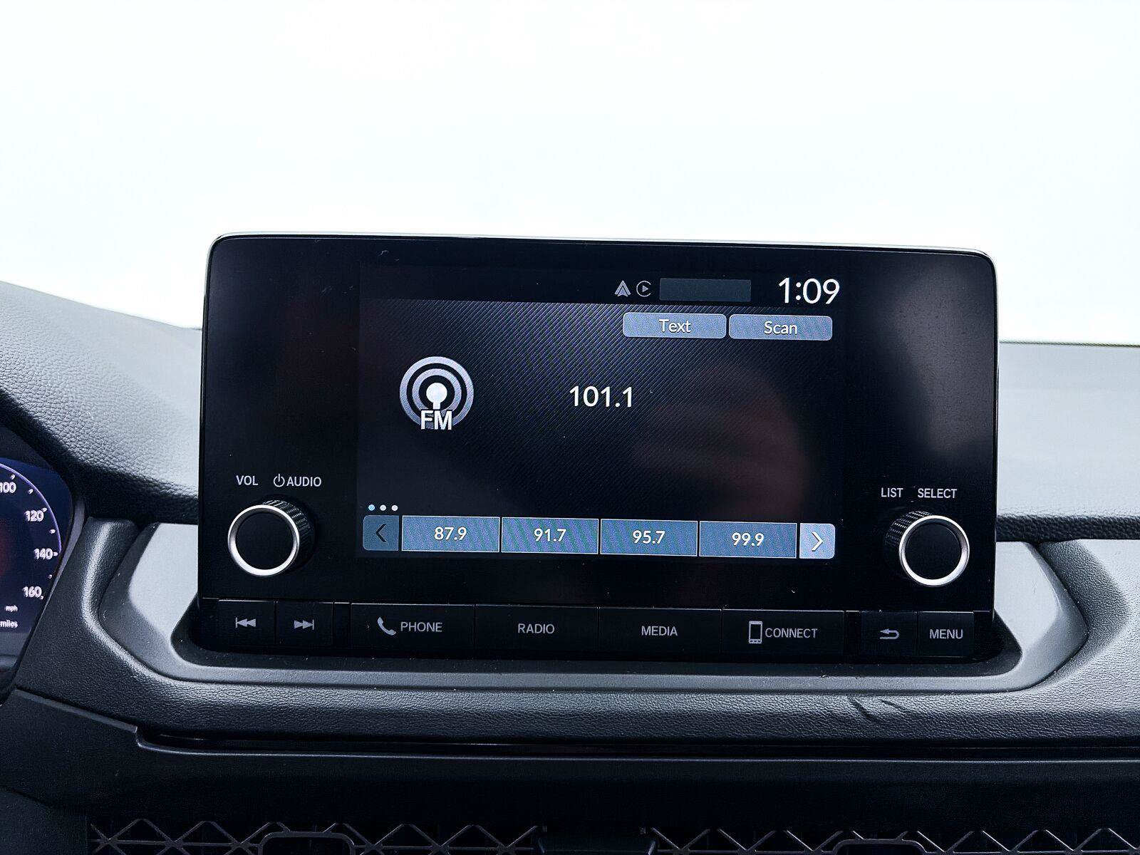 Used 2025 Honda Accord SE image 20