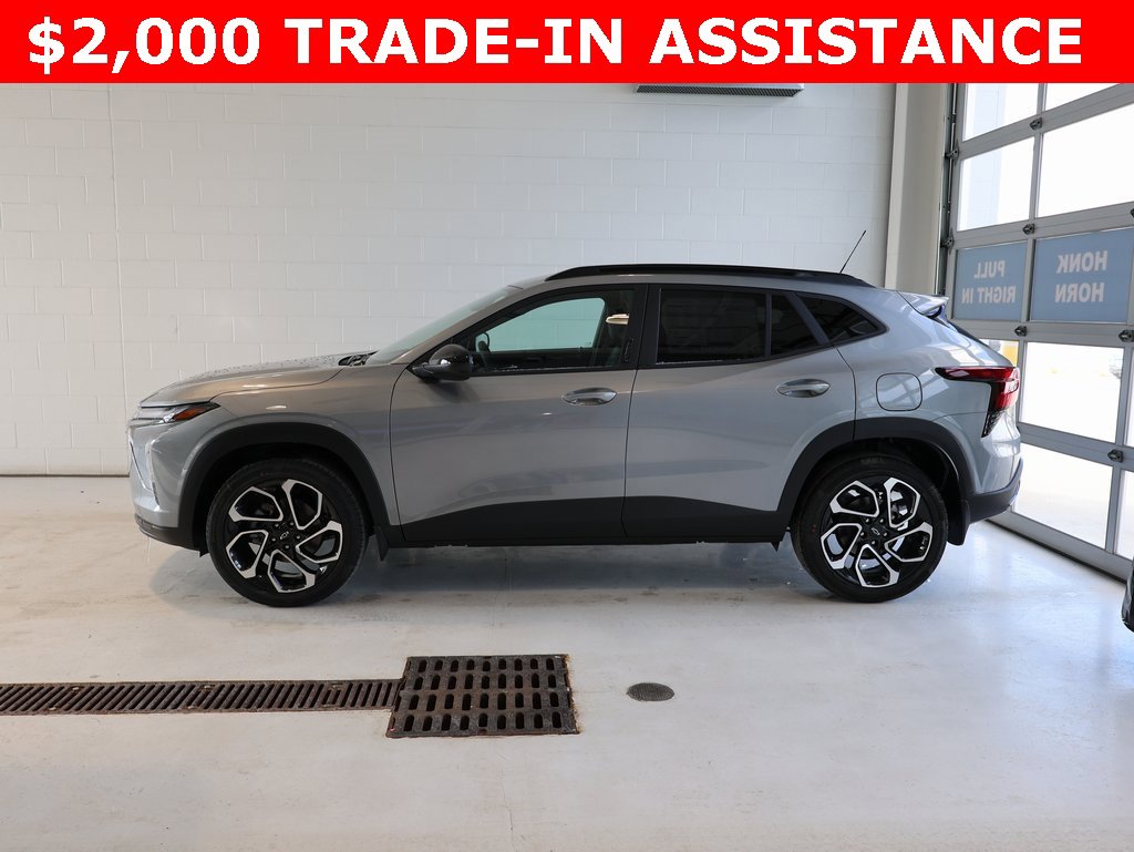 New 2026 Chevrolet Trax RS w/ Sunroof Package image 7