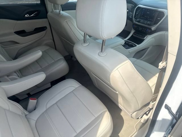 Used 2023 GMC Acadia Denali AWD/4WD image 17