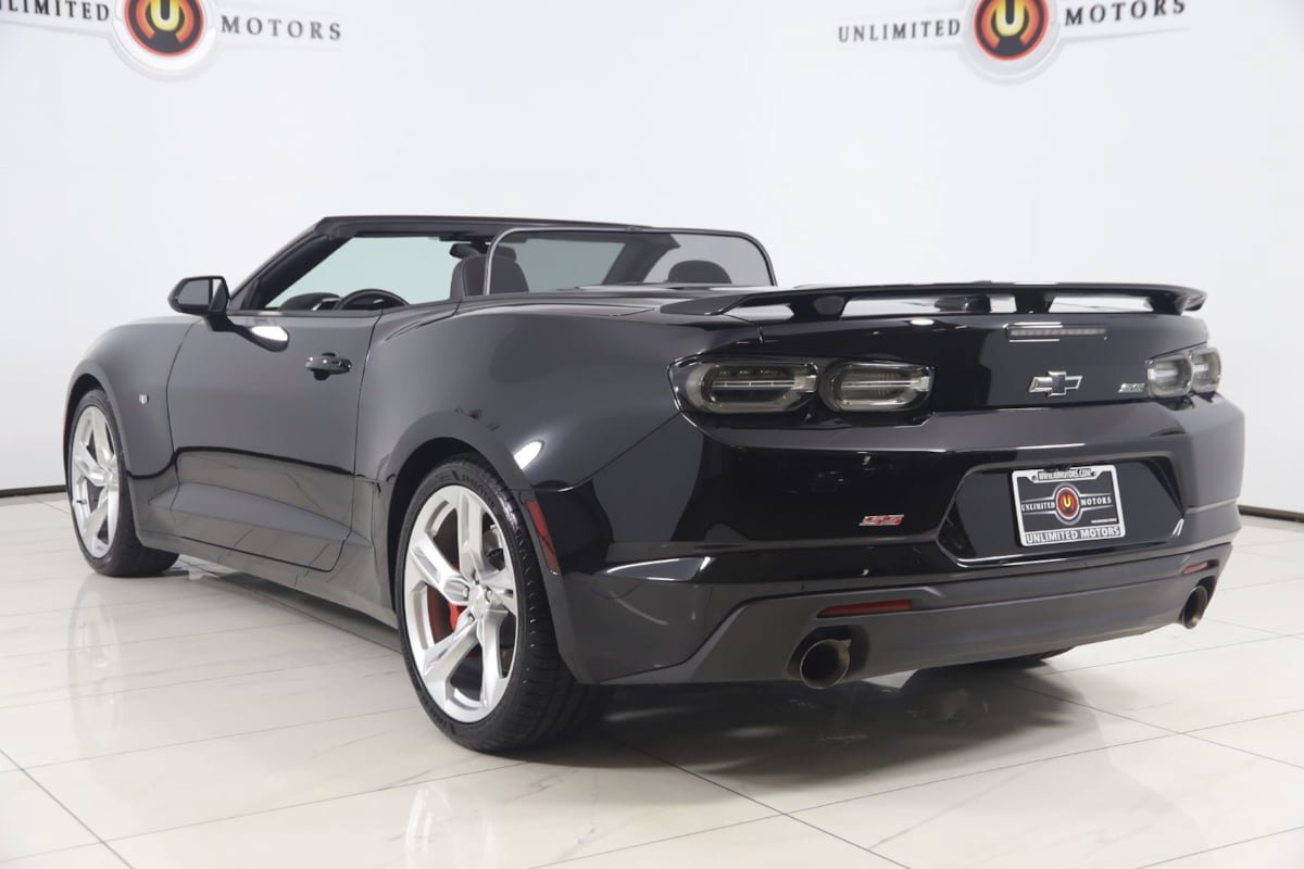 Used 2023 Chevrolet Camaro SS RWD image 31