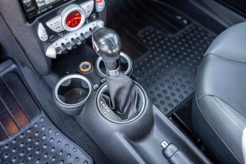 Used 2010 MINI Cooper S image 16