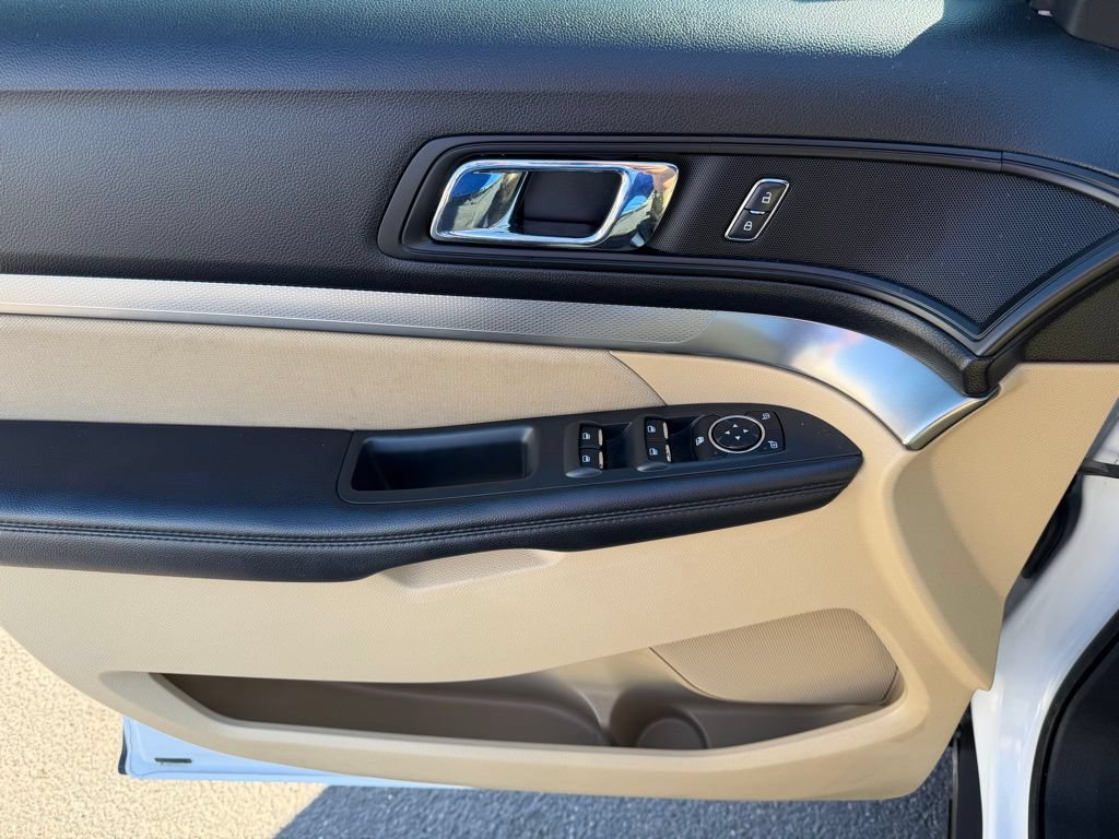 Used 2017 Ford Explorer 4WD image 9