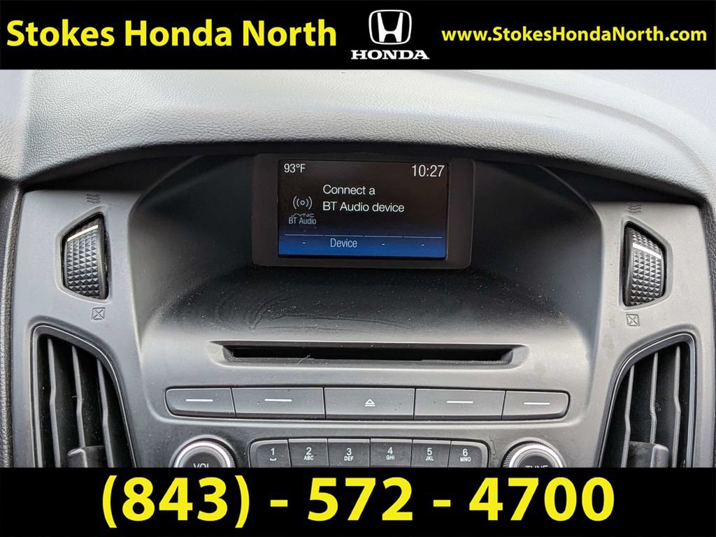 Used 2017 Ford Focus SE FWD image 22