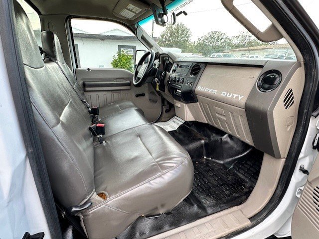 Used 2009 Ford F550 2WD Regular Cab Super Duty image 20