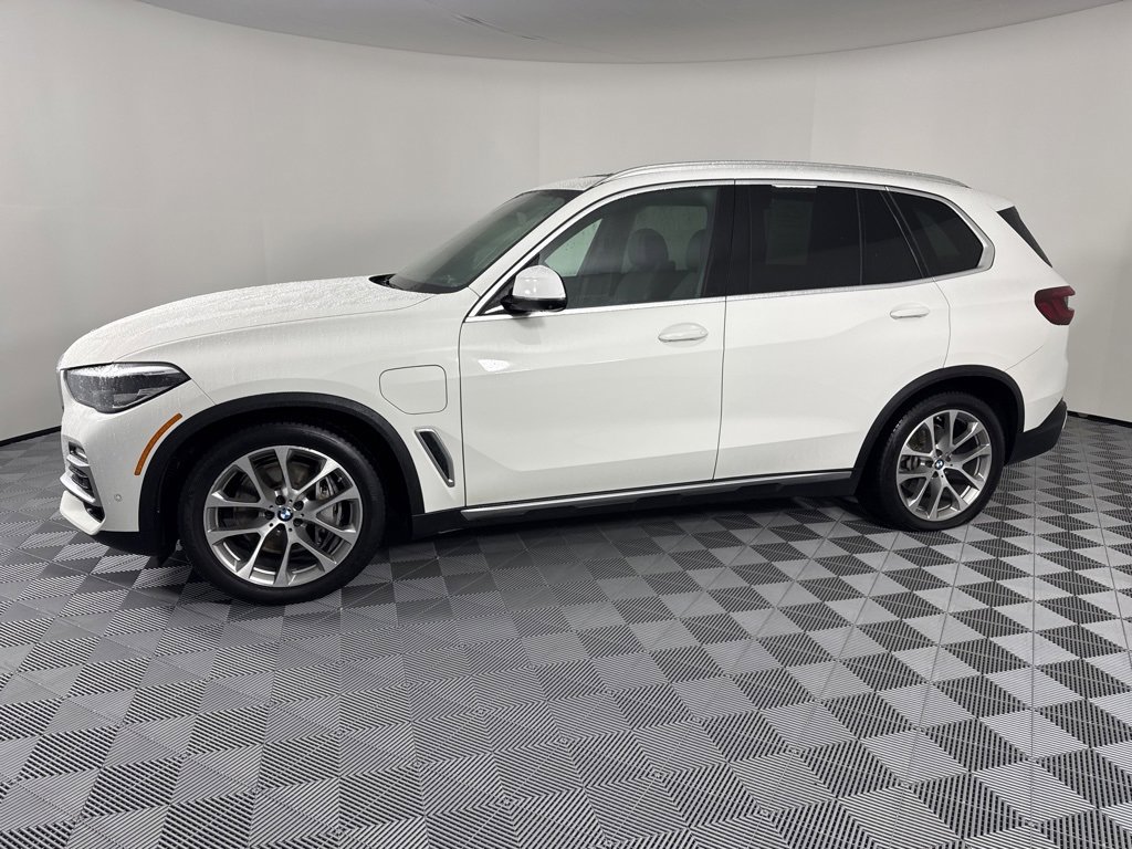 Used 2021 BMW X5 xDrive45e w/ Premium Package 3 image 10