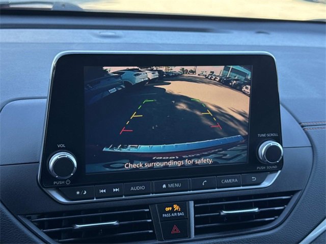 Used 2021 Nissan Altima 2.5 SR w/ SR Premium Package image 15