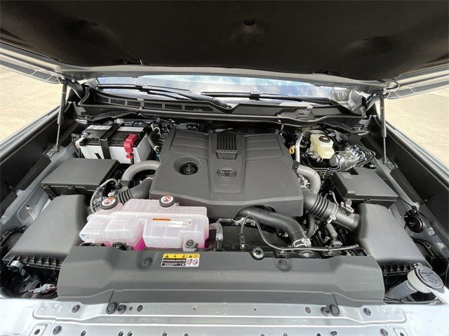 New 2025 Toyota Tundra SR5 w/ Blackout Package (GST) image 40