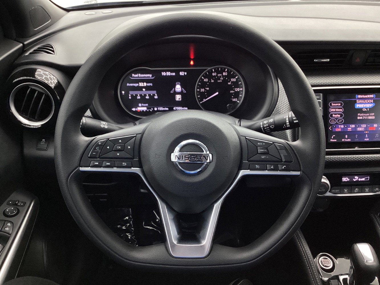 Used 2018 Nissan Kicks SV image 31