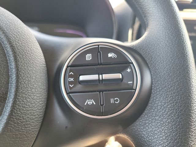 Used 2025 Kia Soul LX w/ LX Technology Package image 26