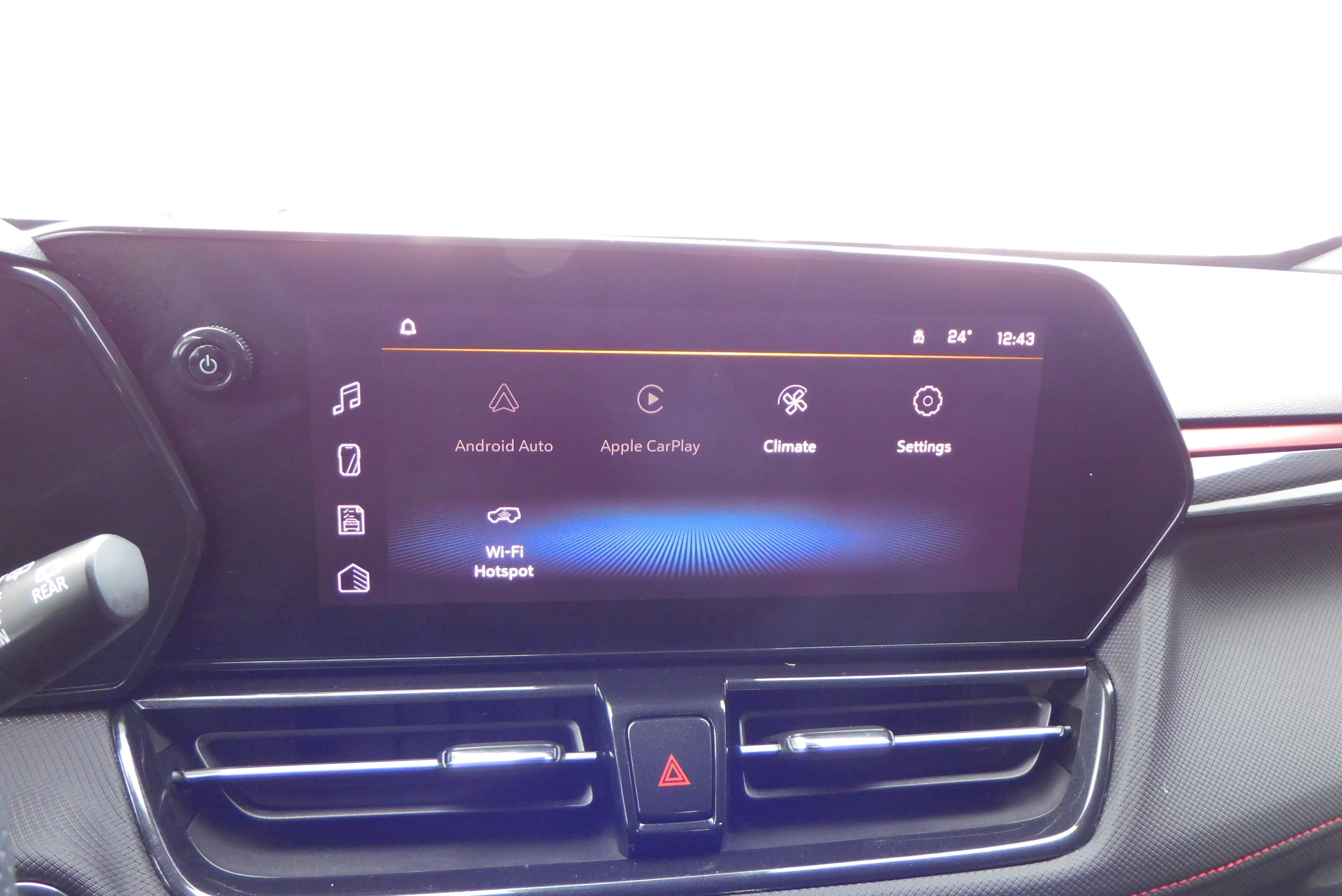 Used 2024 Chevrolet TrailBlazer RS w/ Convenience Package image 23